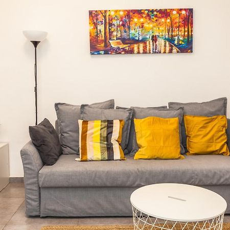 Lovely Apartment Close To The Beach Tel-Aviv Kültér fotó